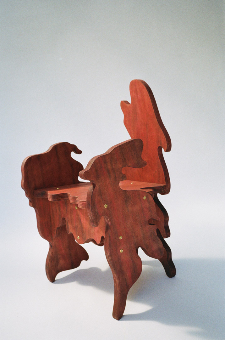 Extravaganza Suspiria ES-001 Red Chair